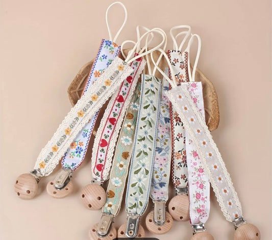 Pacifier Clip